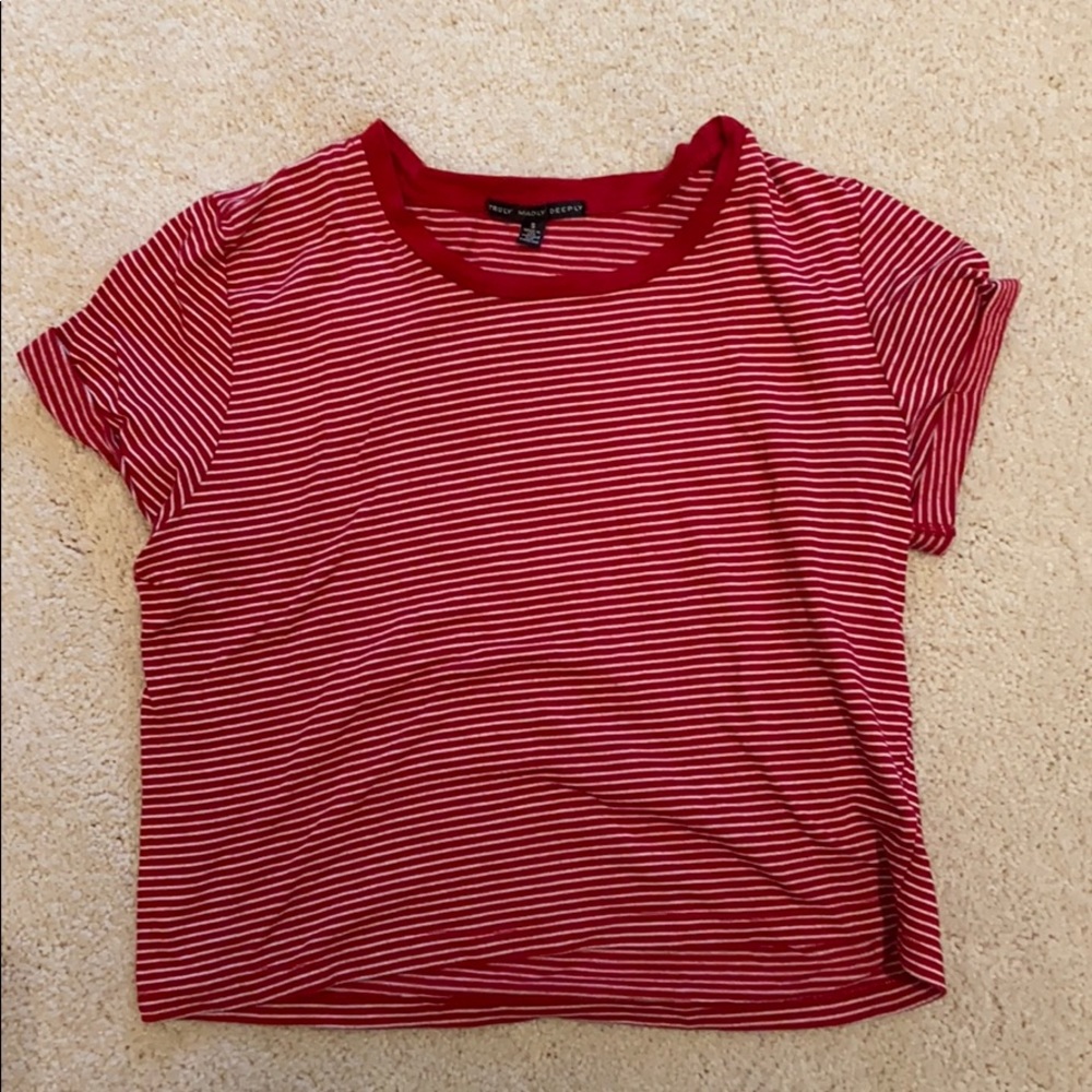 Striped red and white tee
